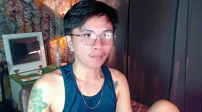 Sexy Handsome Drex online show from February 2025 08:38:01 AM