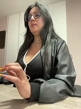 SWEETLILY18 online show from January 2025 11:57:01 AM