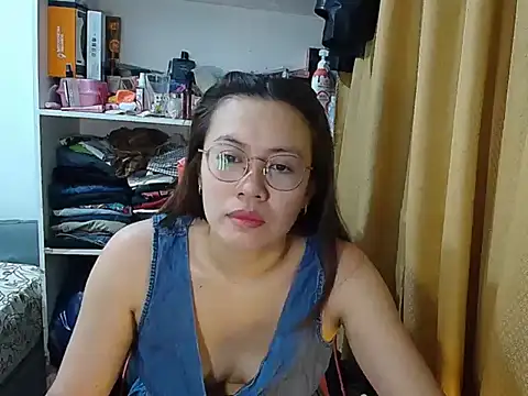 crizzybel online show from January 2026 05:00:01 AM