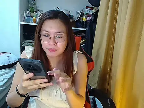 crizzybel online show from April 2026 05:33:02 AM