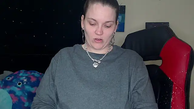 Snapshot of ToxicLilly chatting on February 2025 09:11:01 AM ToxicLilly online show from February 2025 09:11:01 AM