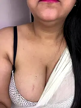Snapshot of Zoya_Varma004 chatting on December 2025 02:02:02 PM Zoya Varma004 online show from December 2025 02:02:02 PM