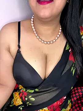 Snapshot of Zoya_Varma004 chatting on January 2026 10:07:02 AM Zoya Varma004 online show from January 2026 10:07:02 AM