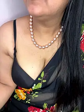 Snapshot of Zoya_Varma004 chatting on January 2026 08:52:01 AM Zoya Varma004 online show from January 2026 08:52:01 AM