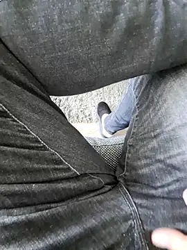 toppiefloppi online show from March 2025 11:41:01 AM