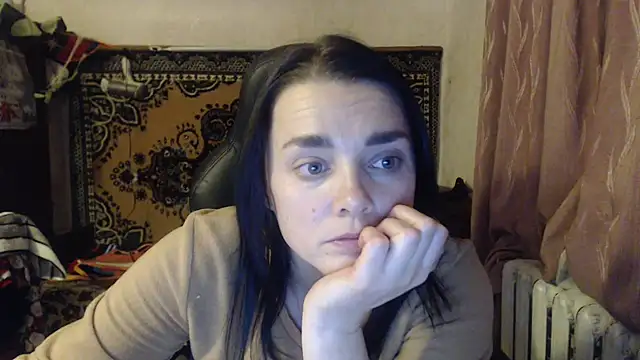 Snapshot of AlisaLaDiva chatting on December 2024 08:47:02 PM AlisaLaDiva online show from December 2024 08:47:02 PM