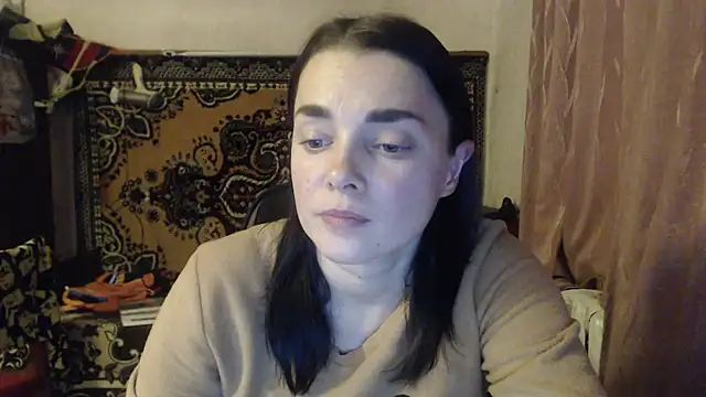 Snapshot of AlisaLaDiva chatting on December 2024 09:05:01 PM AlisaLaDiva online show from December 2024 09:05:01 PM