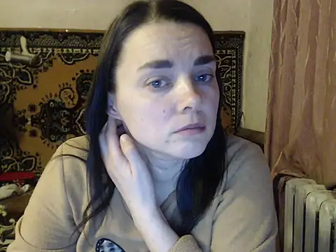 Snapshot of AlisaLaDiva chatting on February 2025 09:31:01 PM AlisaLaDiva online show from February 2025 09:31:01 PM