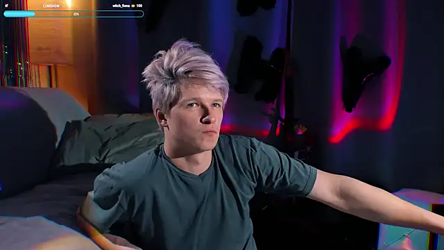 Breston Sweet online show from November 2025 07:04:02 PM