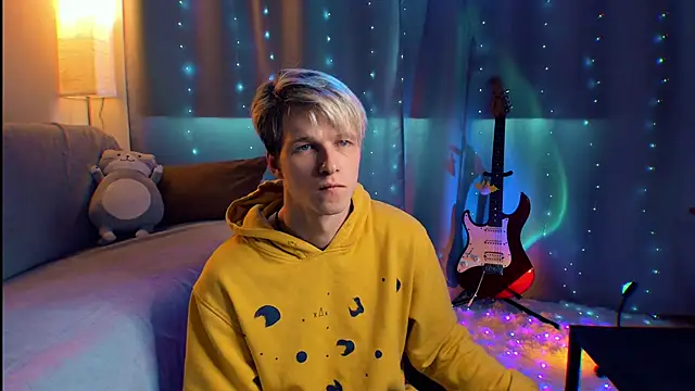 Breston Sweet online show from March 2026 08:28:01 AM