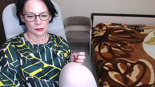 BelovedLady online show from March 2025 02:56:02 PM