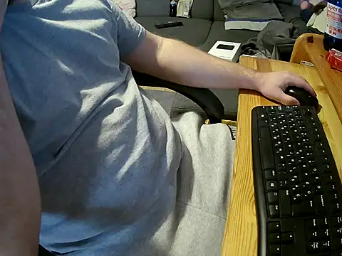 anonymus9006 online show from January 2025 10:00:02 AM