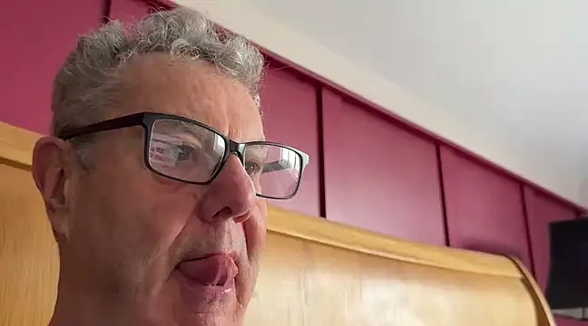 Snapshot of Oldpistolpete chatting on December 2024 10:29:02 AM Oldpistolpete online show from December 2024 10:29:02 AM