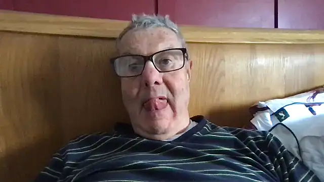 Snapshot of Oldpistolpete chatting on March 2025 09:32:02 AM Oldpistolpete online show from March 2025 09:32:02 AM