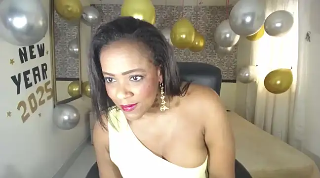 Snapshot of EvaFoxter chatting on December 2024 03:09:02 PM EvaFoxter online show from December 2024 03:09:02 PM