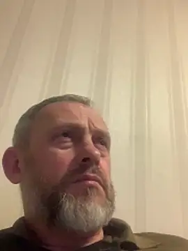 GHsveter online show from April 2026 09:35:01 PM