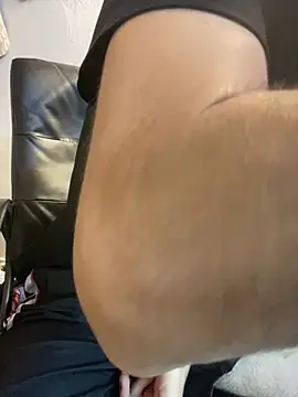 Snapshot of Cabetothepro chatting on February 2026 02:49:01 AM Cabetothepro online show from February 2026 02:49:01 AM