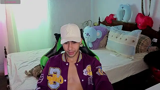 Daiki Jack online show from October 2025 05:33:02 PM