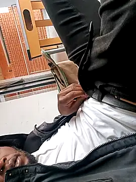 chef-dudi012 online show from April 2026 06:42:02 AM