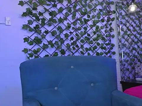 AnnyMilet  online show from September 2025 02:50:01 PM