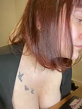 callmelouve online show from March 2025 02:44:02 PM