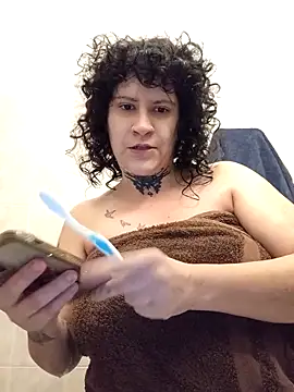 callmelouve online show from December 2025 08:16:02 PM