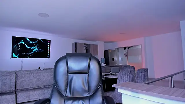 Frank Farrell online show from February 2025 07:40:02 PM