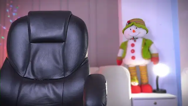 Frank Farrell online show from December 2025 06:28:01 PM