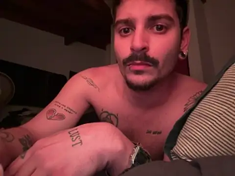 mrtnivnn online show from February 2026 12:03:01 AM