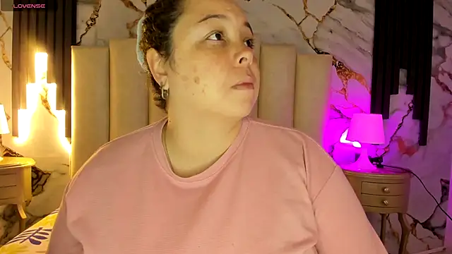 mollieblue69 online show from November 2025 12:49:01 PM