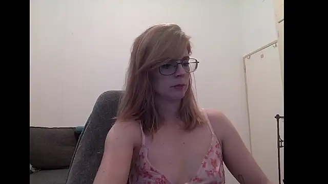 Snapshot of SavannaGirly chatting on September 2025 11:20:02 AM SavannaGirly online show from September 2025 11:20:02 AM