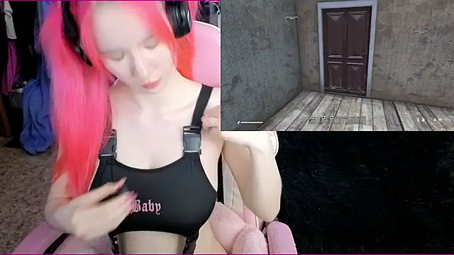 Maya Viola online show from November 2025 04:58:02 AM