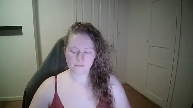 Girlnina-1995 online show from January 2025 07:21:01 PM