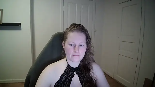 Girlnina-1995 online show from February 2025 09:42:01 AM