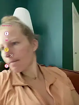 Girlnina-1995 online show from June 2026 07:16:02 AM