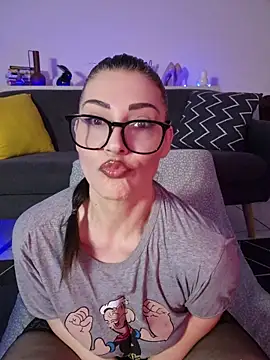 AryaSummersReal online show from July 2026 07:15:02 AM