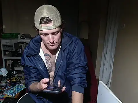 Snapshot of the-billy-blue chatting on July 2026 08:58:01 PM the-billy-blue online show from July 2026 08:58:01 PM