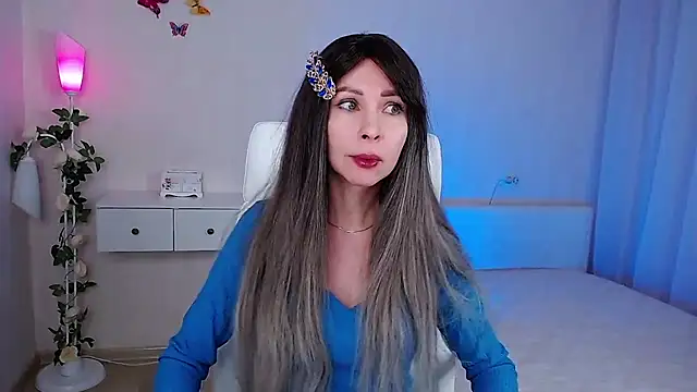 wendifoste online show from January 2025 07:15:01 PM