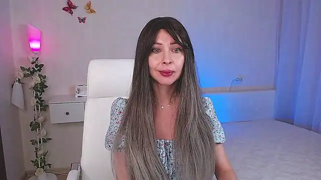 wendifoste online show from February 2025 09:03:02 PM