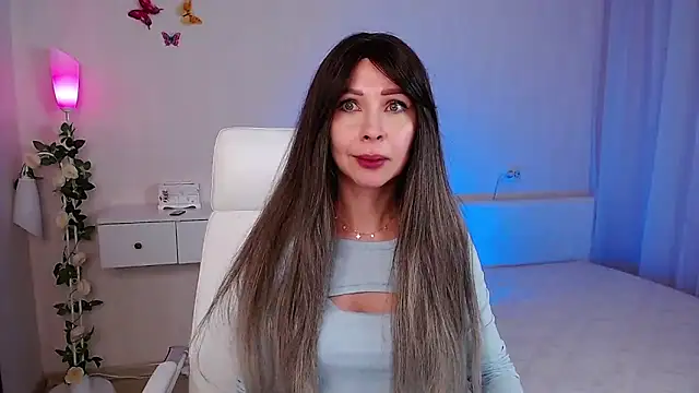 wendifoste online show from February 2025 08:36:02 PM