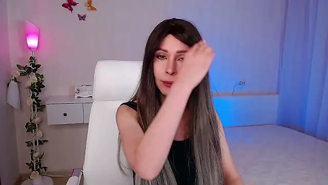 wendifoste online show from February 2025 08:25:01 PM