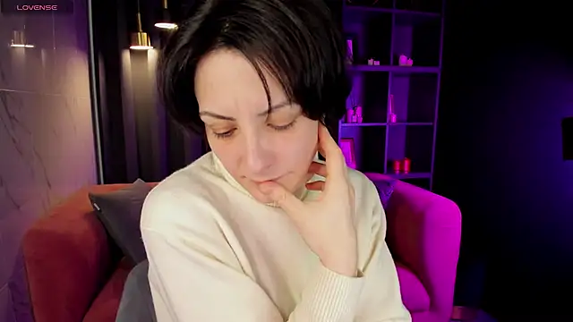 LorenDaze online show from March 2025 02:01:02 PM