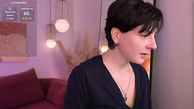 LorenDaze online show from March 2026 01:58:02 PM