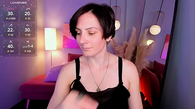 Snapshot of LorenDaze chatting on July 2026 01:58:01 PM LorenDaze online show from July 2026 01:58:01 PM