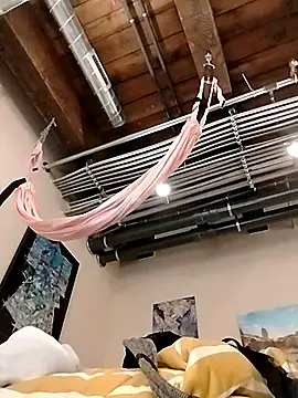 eatmeplease44 online show from March 2026 01:53:02 AM