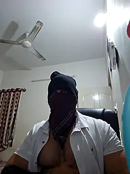 Snapshot of kaizercool1 chatting on January 2025 05:45:02 AM kaizercool1 online show from January 2025 05:45:02 AM