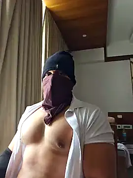 Snapshot of kaizercool1 chatting on January 2025 05:18:02 AM kaizercool1 online show from January 2025 05:18:02 AM