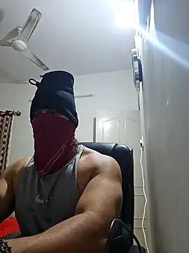 Snapshot of kaizercool1 chatting on January 2025 04:14:02 AM kaizercool1 online show from January 2025 04:14:02 AM