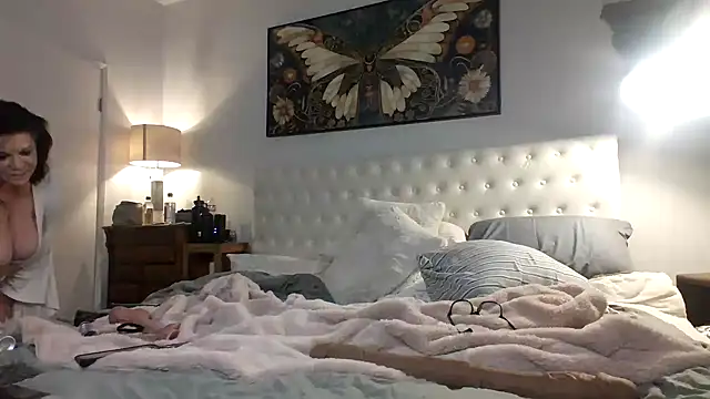 suckmybig titties online show from April 2026 11:56:01 AM