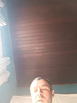 skypemarktt13 online show from December 2024 11:24:01 AM